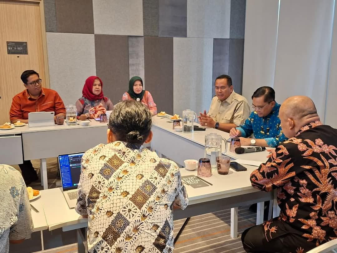 yota-balad-perjuangkan-sarana-sekolah-ke-pusat