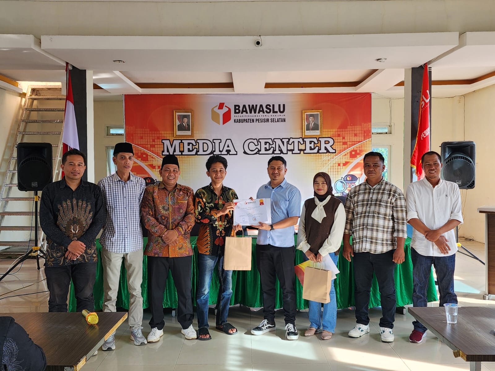 bawaslu-sumbar-dorong-pengawasan-pemilu-partisipatif,-adaptasi-regulasi-hadapi-tren-politik-uang-digital