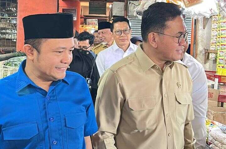 didampingi-ketua-fraksi-pan-dprd-sumbar,-mendag-tinjau-harga-sembako-di-pasar-raya-padang,-ini-hasilnya
