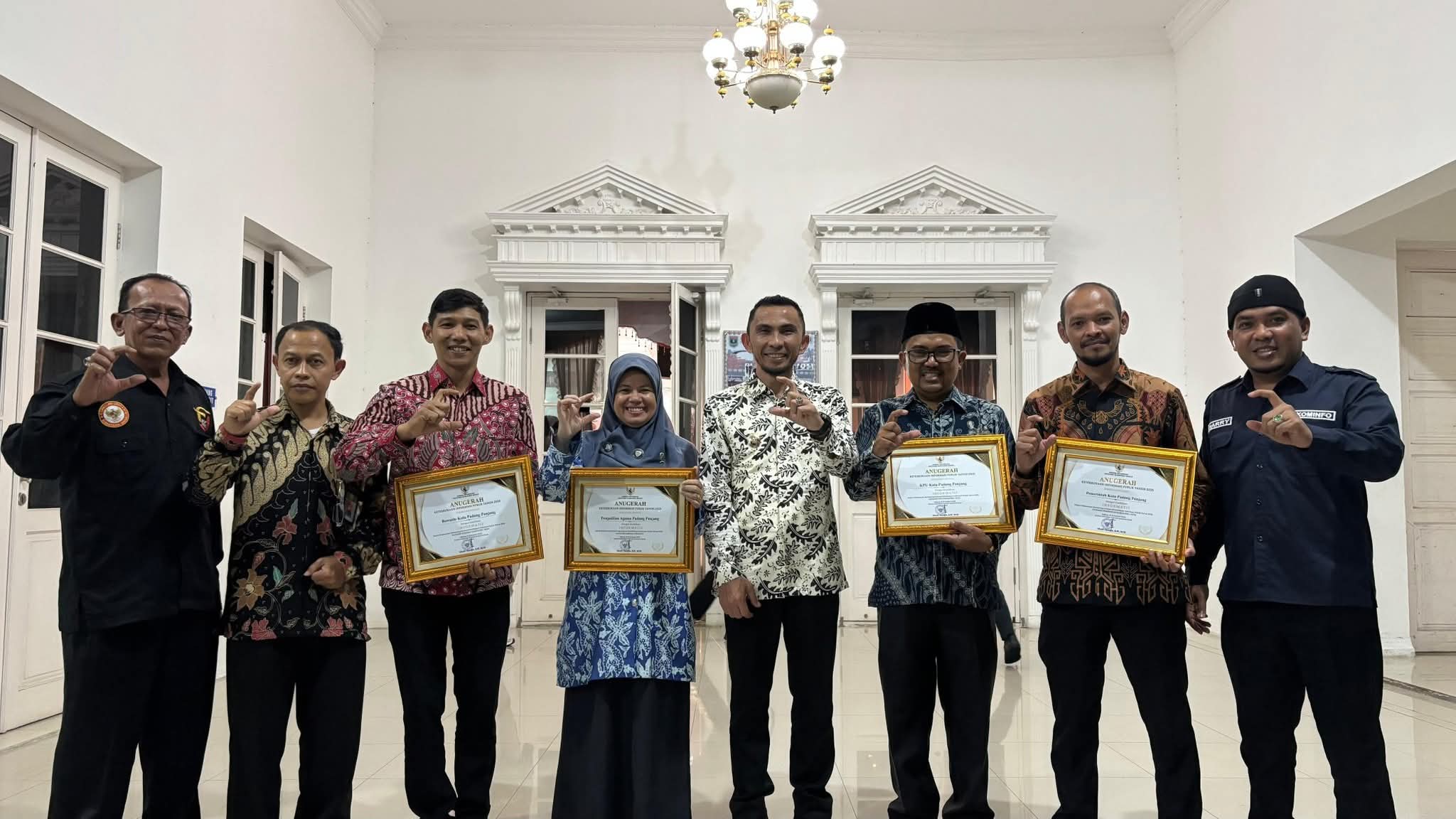 padang-panjang-kembali-terima-anugerah-kota-informatif-dari-ki-sumbar