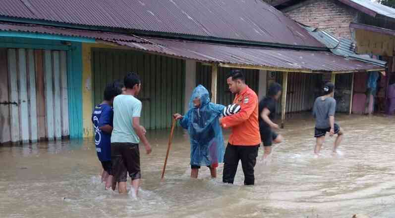 banjir-rendam-21-nagari-di-padang-pariaman,-9.228-jiwa-terdampak