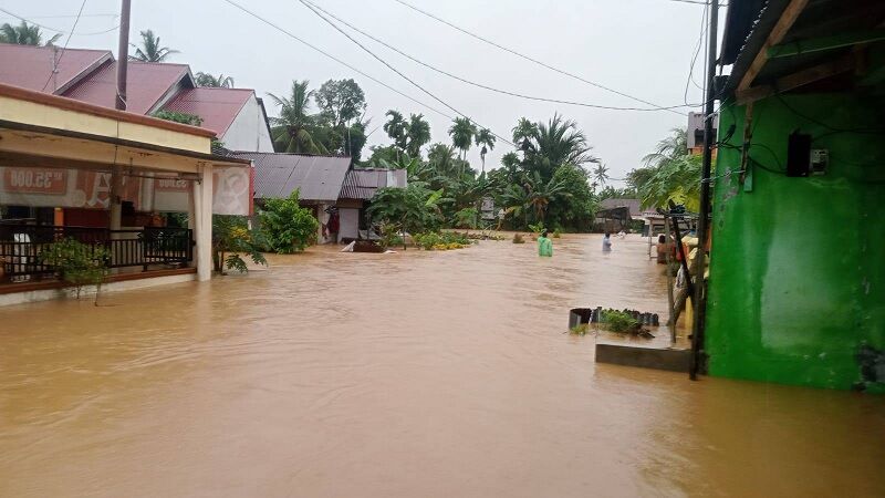 warga-padang-diimbau-waspada,-jauhi-bibir-sungai