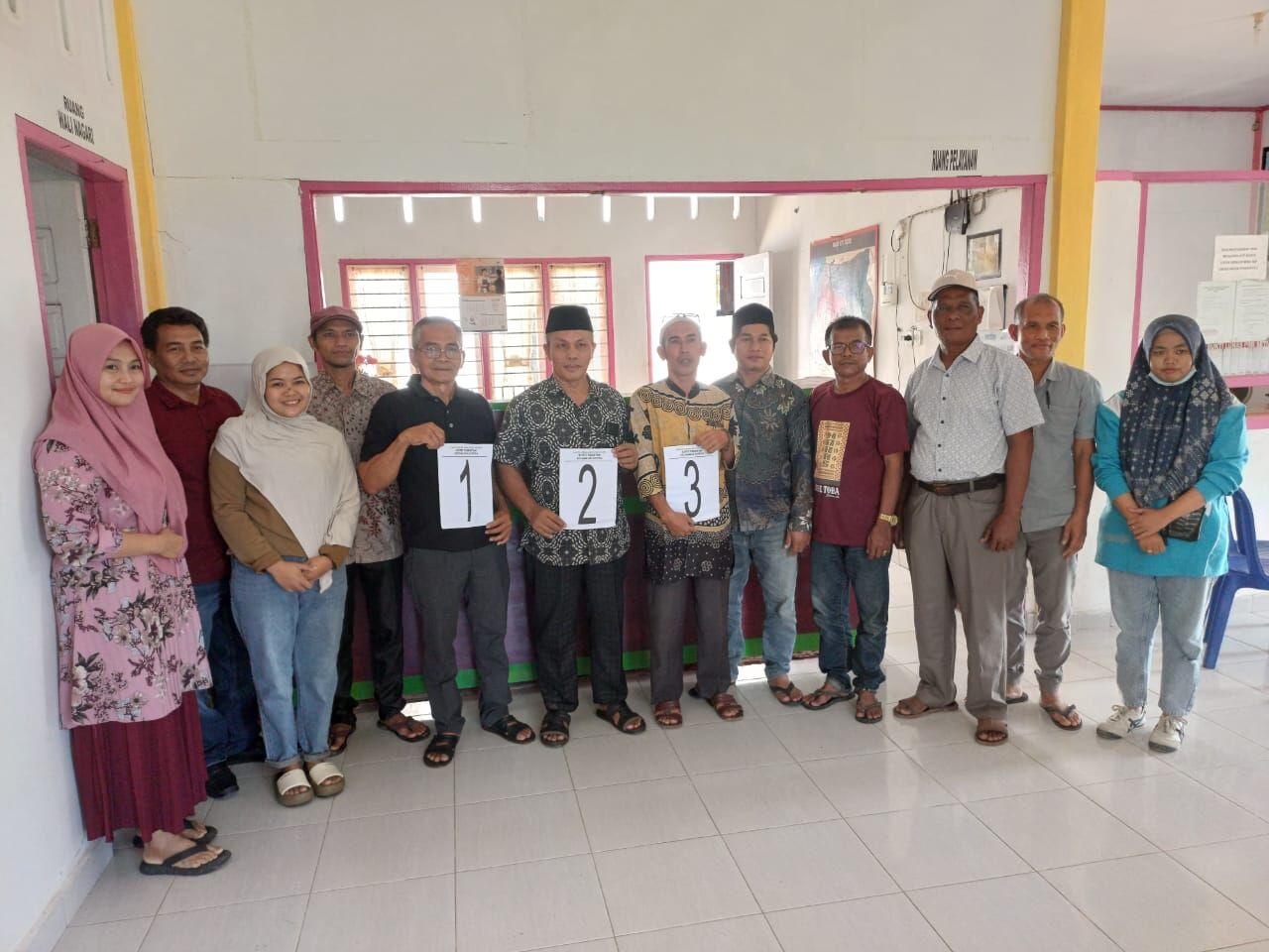 tiga-calon-wali-nagari-koto-taratak-resmi-ditetapkan,-pilwana-2025-siap-digelar