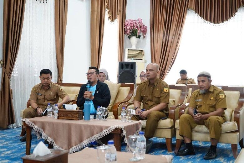 di-rri-pro-1-padang,-bupati-eka-putra-sampaikan-kondisi-terkini-musibah-di-tanah-datar