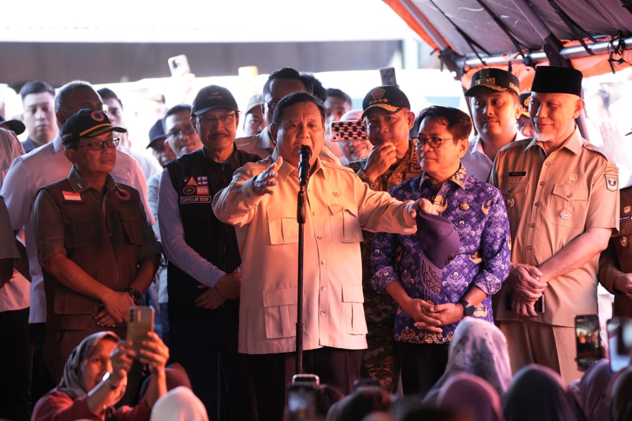 presiden-apresiasi-pemko-padang-sigap-tangani-bencana