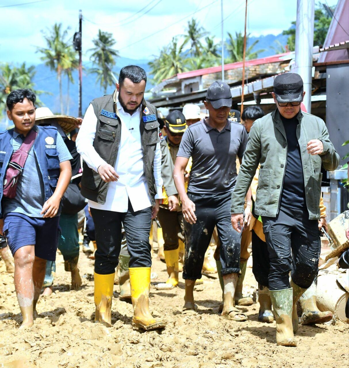 kunjungi-tbg,-wamendagri-pastikan-penanganan-darurat-maksimal