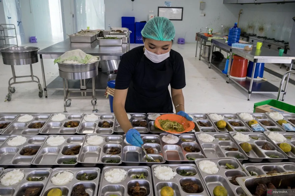 mbg:-makan-bergizi-gratis-atau-menciptakan-bukit-sampah-baru?