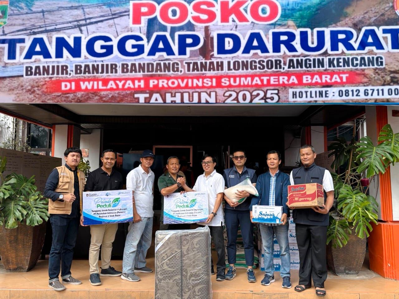 pelindo-teluk-bayur-gerak-cepat-salurkan-bantuan-logistik-dan-air-bersih-untuk-korban-bencana-di-padang