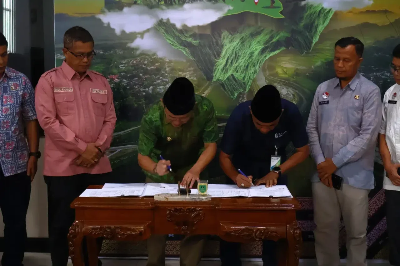 pemko-payakumbuh-bayarkan-iuran-bpjs-ketenagakerjaan-bagi-tenaga-kerja-rentan