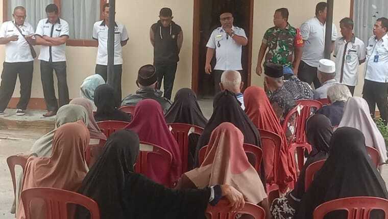 nagari-durian-tinggi-salurkan-blt-dd-tahap-terakhir-tahun-2025-kepada-54-orang-kpm