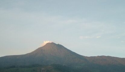 aktivitas-vulkanik-melonjak,-pemerintah-naikkan-status-gunung-talang-jadi-waspada