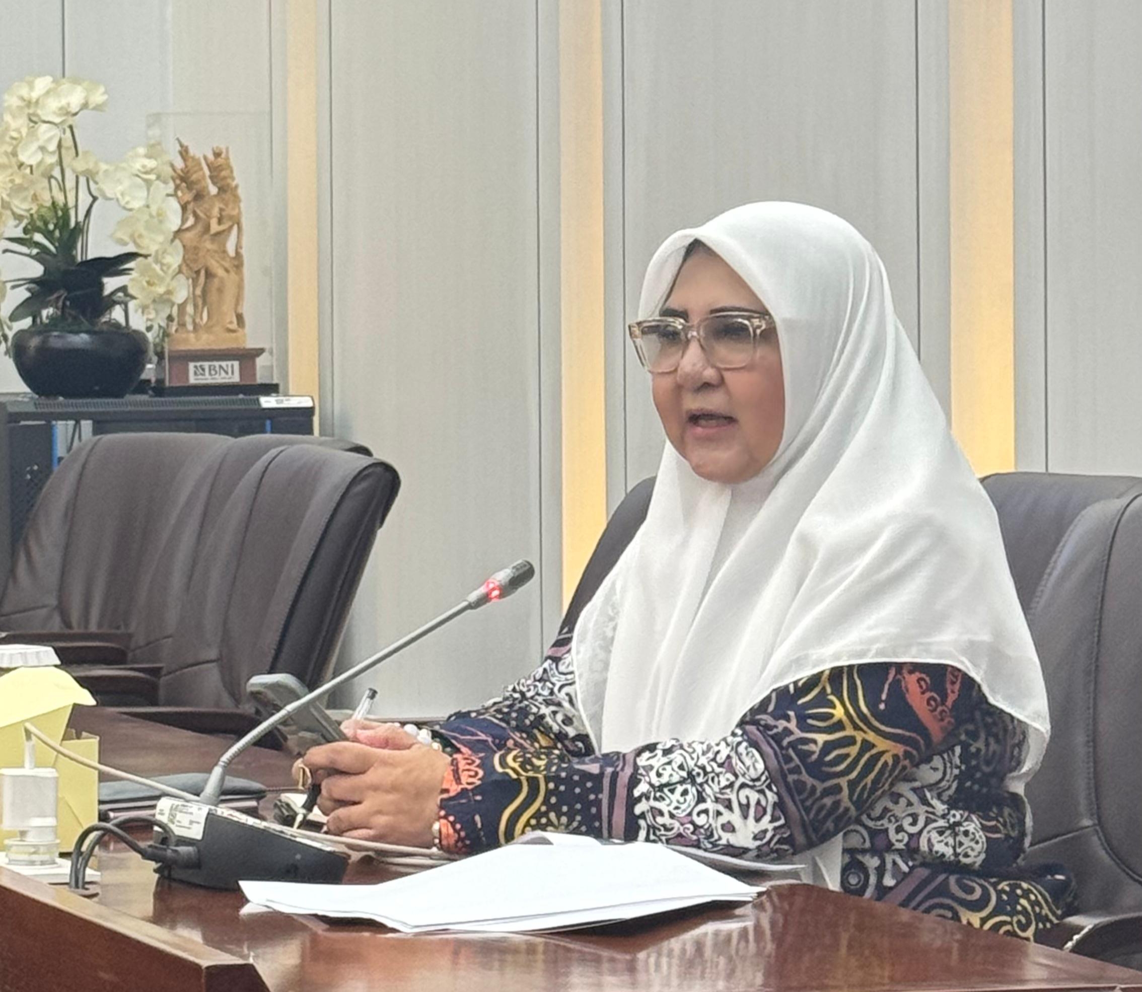 nevi-zuairina:-pemisahan-unit-bisnis-telkom-langkah-tepat-tingkatkan-efisiensi-dan-tarik-investor