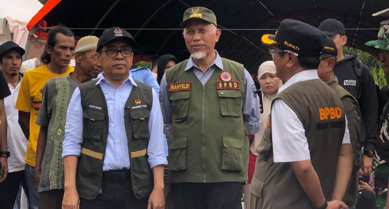 menko-pmk-groundbreaking-huntara,-percepat-pemulihan-bencana-sumbar