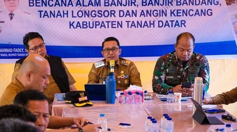 rakor-percepatan-penanggulangan-bencana,-eka-putra-sampaikan-kebutuhan-prioritas-masyarakat