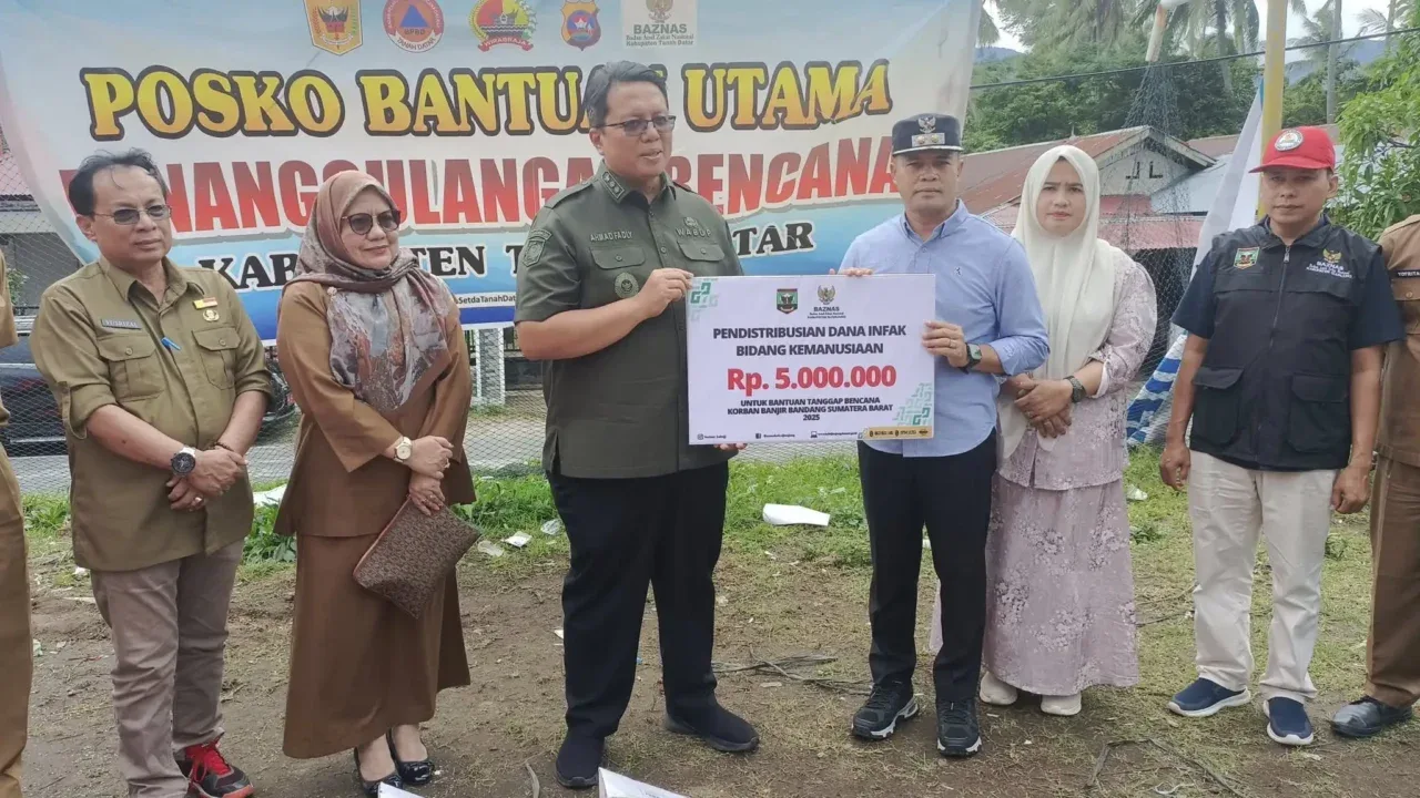 wabup-tanah-datar-apresiasi-bantuan-banjir-bandang-dari-berbagai-pihak