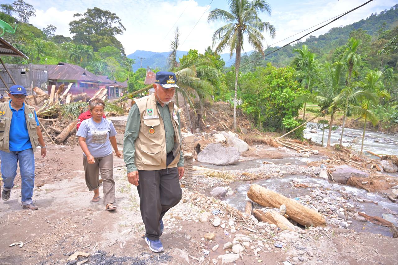 gubernur-mahyeldi-apresiasi-kebijakan-presiden-dan-menkeu,-tkd-2026-daerah-bencana-tak-dipotong