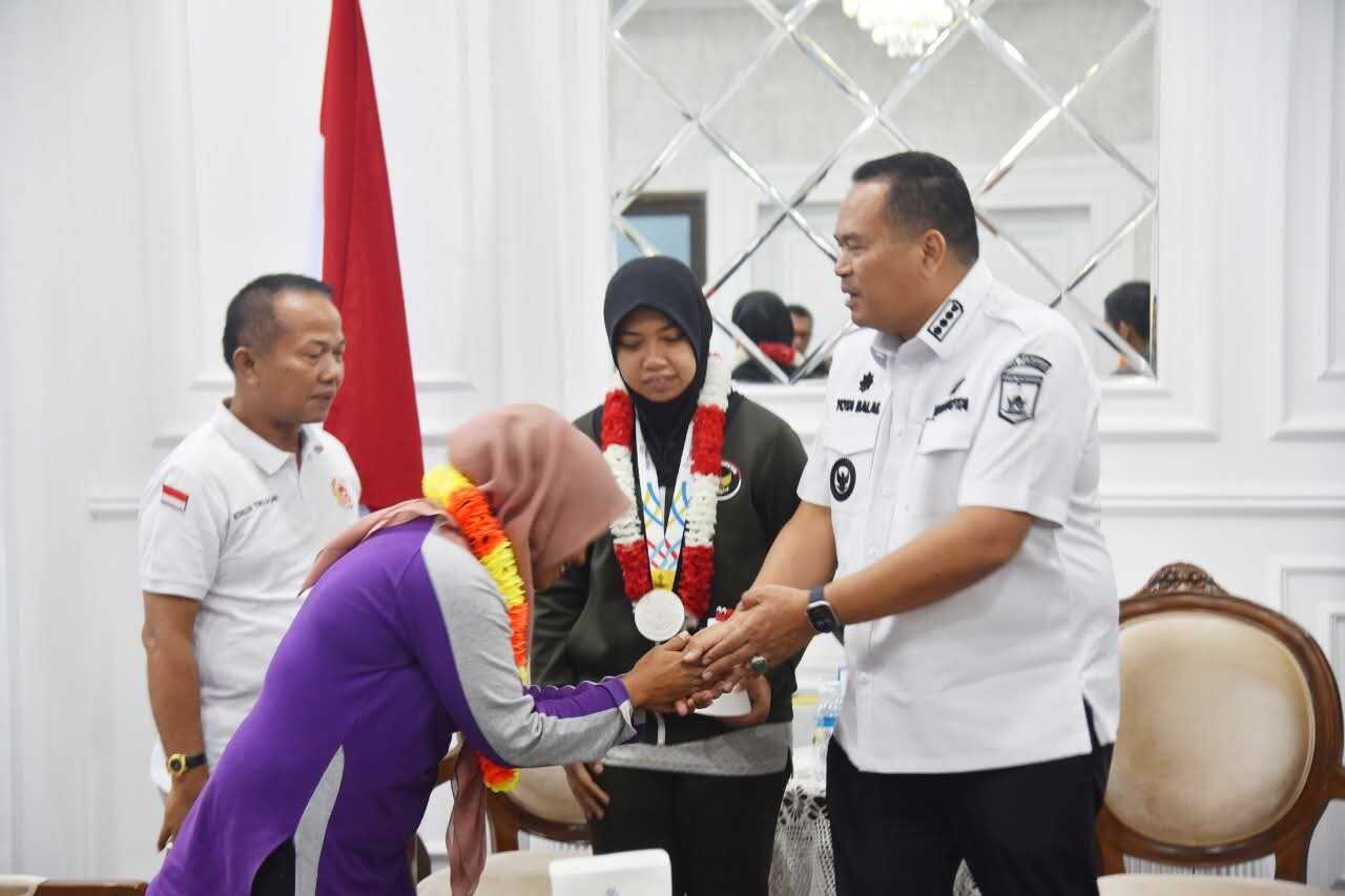 atlet-teqbal-asal-kota-pariaman-sumbang-perak-untuk-indonesia-di-sea-games-thailand