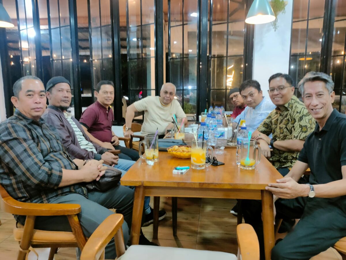 silaturahmi-dengan-pengurus-pwi-sumbar,-ketum-pwi-pusat-dorong-wartawan-sumbar-kuasai-jurnalisme-bencana