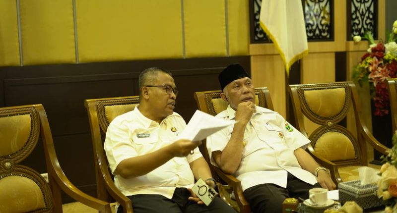 mendagri-apresiasi-sumbar,-tangani-bencana-dan-kelola-apbd-yang-baik