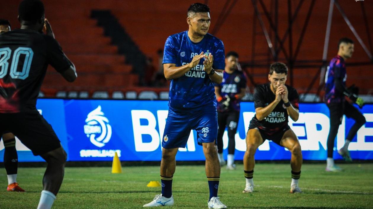 asep-suryadi,-‘cinta’-ke-semen-padang-tak-diragukan 