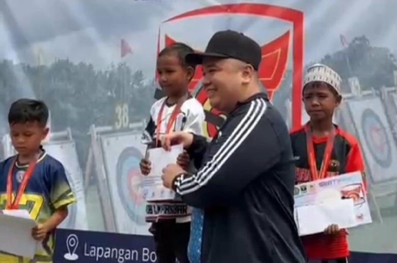 spac-semen-padang-juara-umum-di-sumbar-open-archery-tournament-2025