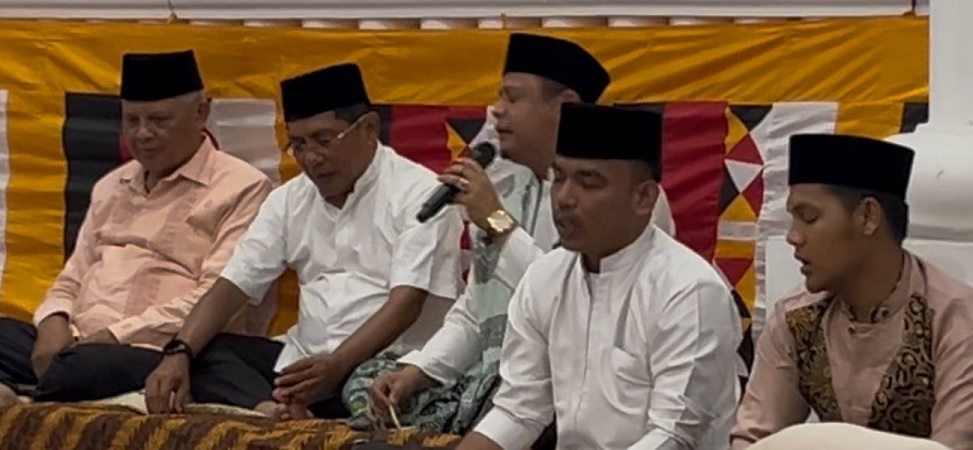tanpa-pesta-pora,-pemkab-padang-pariaman-sambut-tahun-baru-dengan-doa-bersama