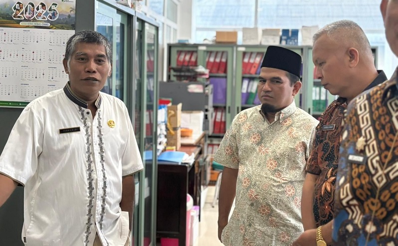 wabup-solok-sidak-pascalibur-tahun-baru,-kehadiran-asn-dan-p3k-sekitar-75-persen