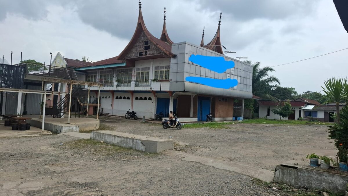 sudah-22-tahun-berlalu,-gedung -awak-juo-dharmasaraya-nyaris-terlupakan