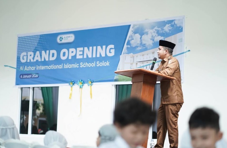 walikota-solok-resmikan-gedung-al-azhar-international-islamic-school 