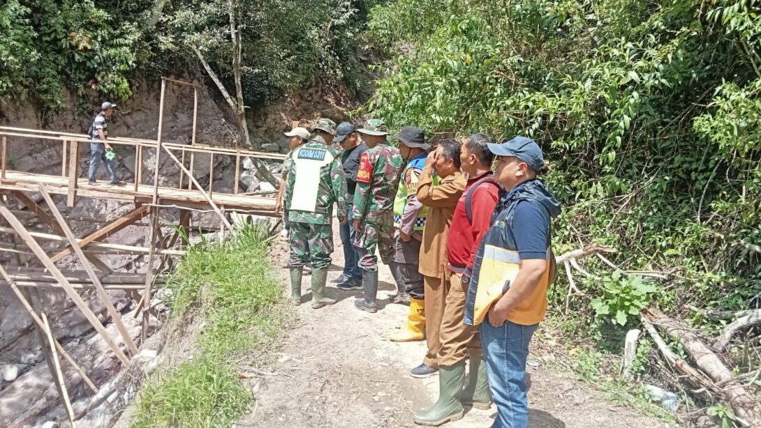 pemkab-pesisir-selatan-percepat-pembangunan-jembatan-limau-limau-pasca-banjir