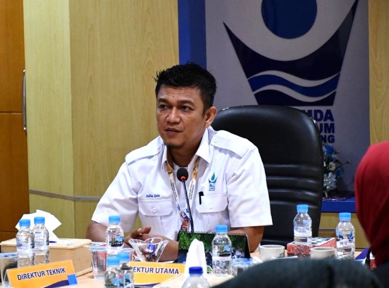 bakal-ada-gangguan,-perumda-am-padang-kerjakan-koneksi-pipa-di-jalan-gajah-mada