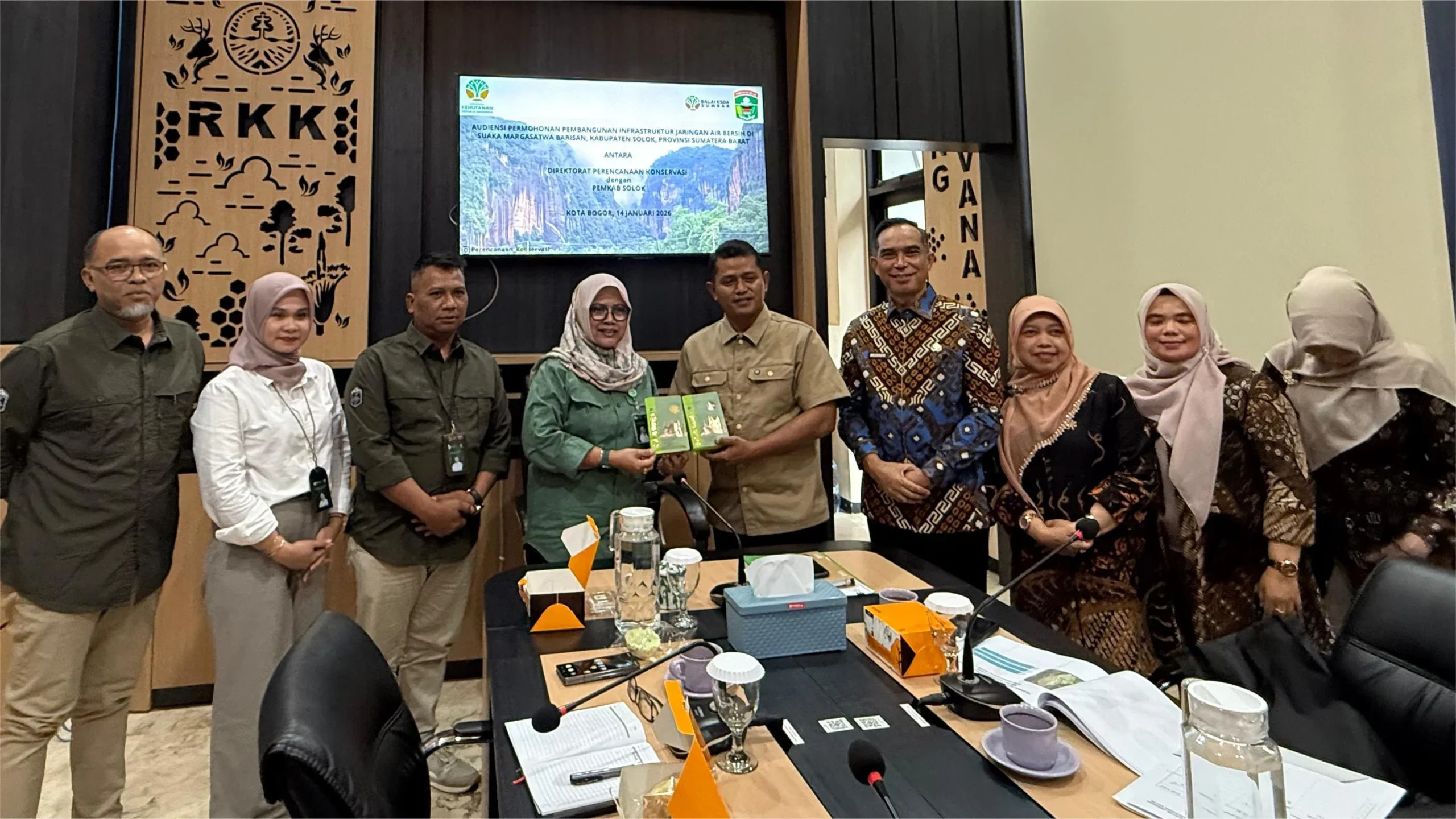 jaringan-air-bersih-lewati-kawasan-suaka-margasatwa,-bupati-solok-konsultasi-ke-kemenhut