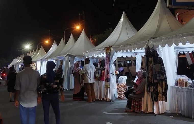 kunjungan-wisatawan-dan-target-pad-kota-padang-2025-lampaui-target