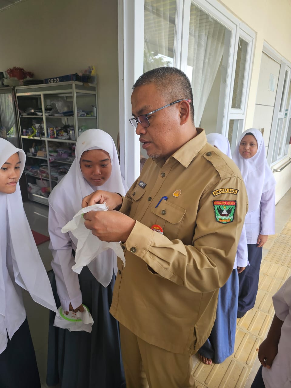 sekdaprov-sumbar-tinjau-slb-negeri-1-payakumbuh,-pastikan-layanan-pendidikan-inklusif-berjalan-optimal