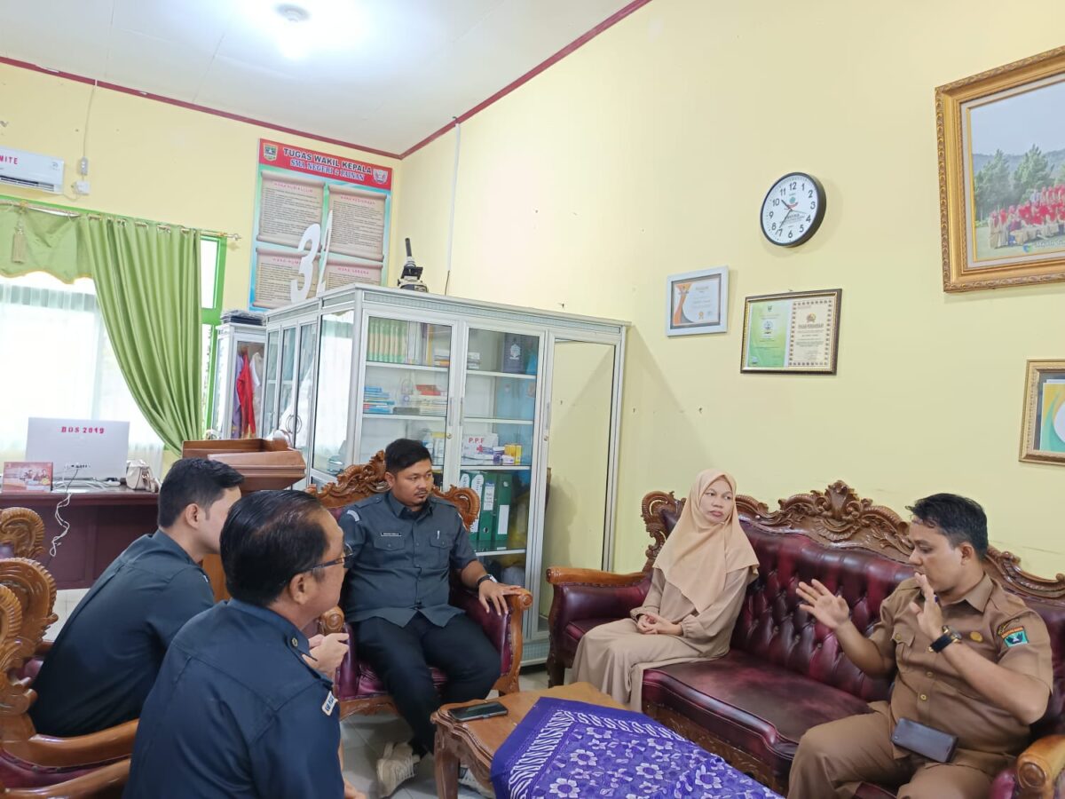 bawaslu-pesisir-selatan-masuk-sekolah,-sman-2-painan-siap-gelar-kelas-pemilu-untuk-pemilih-pemula