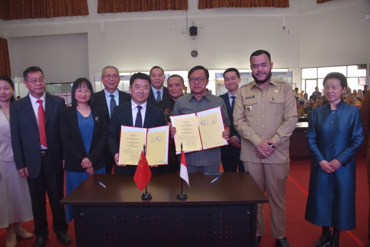 disdikbud-padang-gelar-ekspo-program-beasiswa-ke-tiongkok