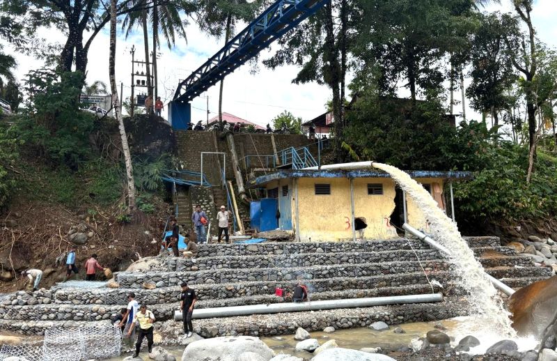 pascabencana,-layanan-air-bersih-padang-hampir-pulih-total