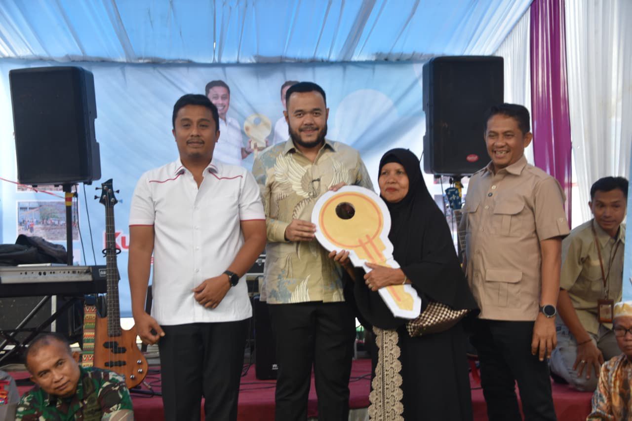 wagub-resmikan-huntara,-seratus-keluarga-terdampak-bencana-segera-tempati