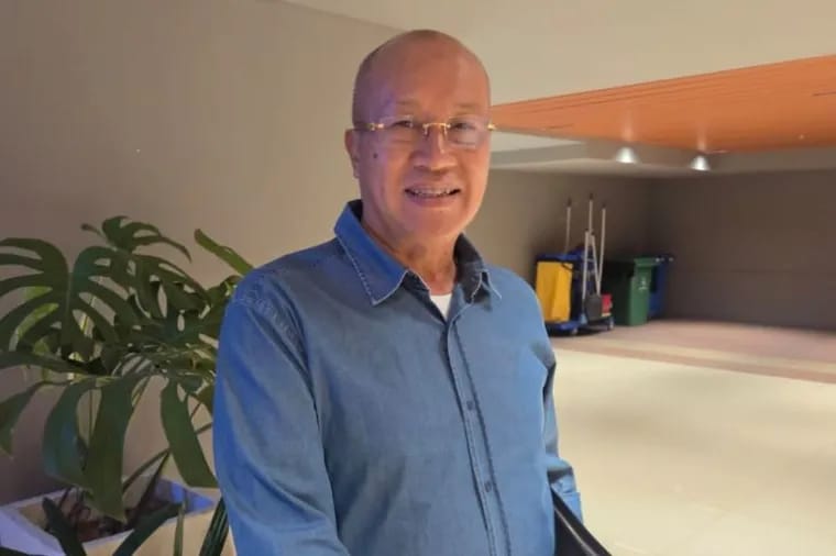 tokoh-olahraga-sumbar-sengaja-budi-syukur-terima-anugerah-siwo-pwi-pusat-pada-hpn-2026