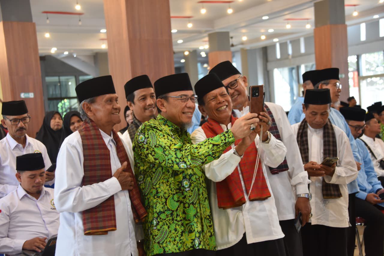 maigus-nasir-ajak-pengurus-dmi-sukseskan-progul-pemko-padang