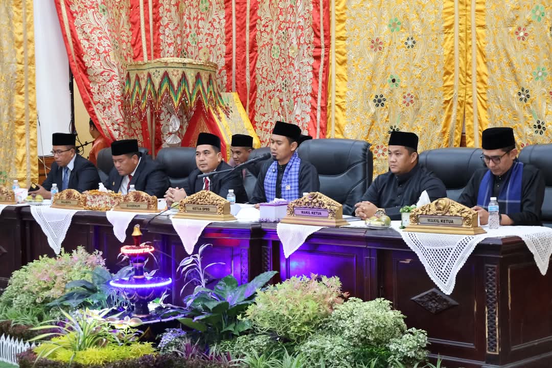 dprd-pariaman-nilai-pers-kunci-transparansi-dan-kontrol-publik