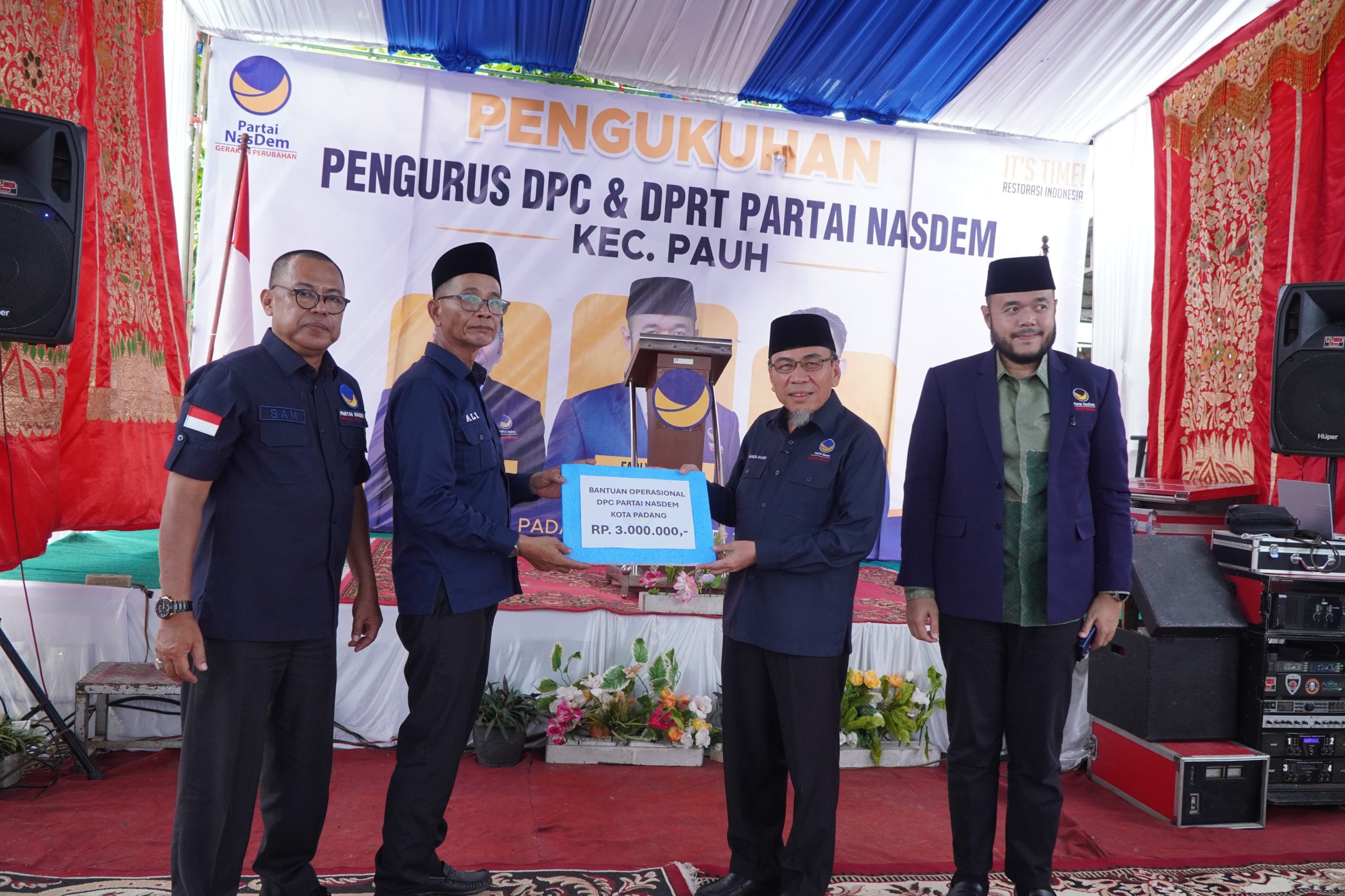 lantik-dpc-nasdem-pauh,-fadly-amran:-kekuatan-dan-soliditas-struktur-tentukan-sukses-partai-di-masa-depan