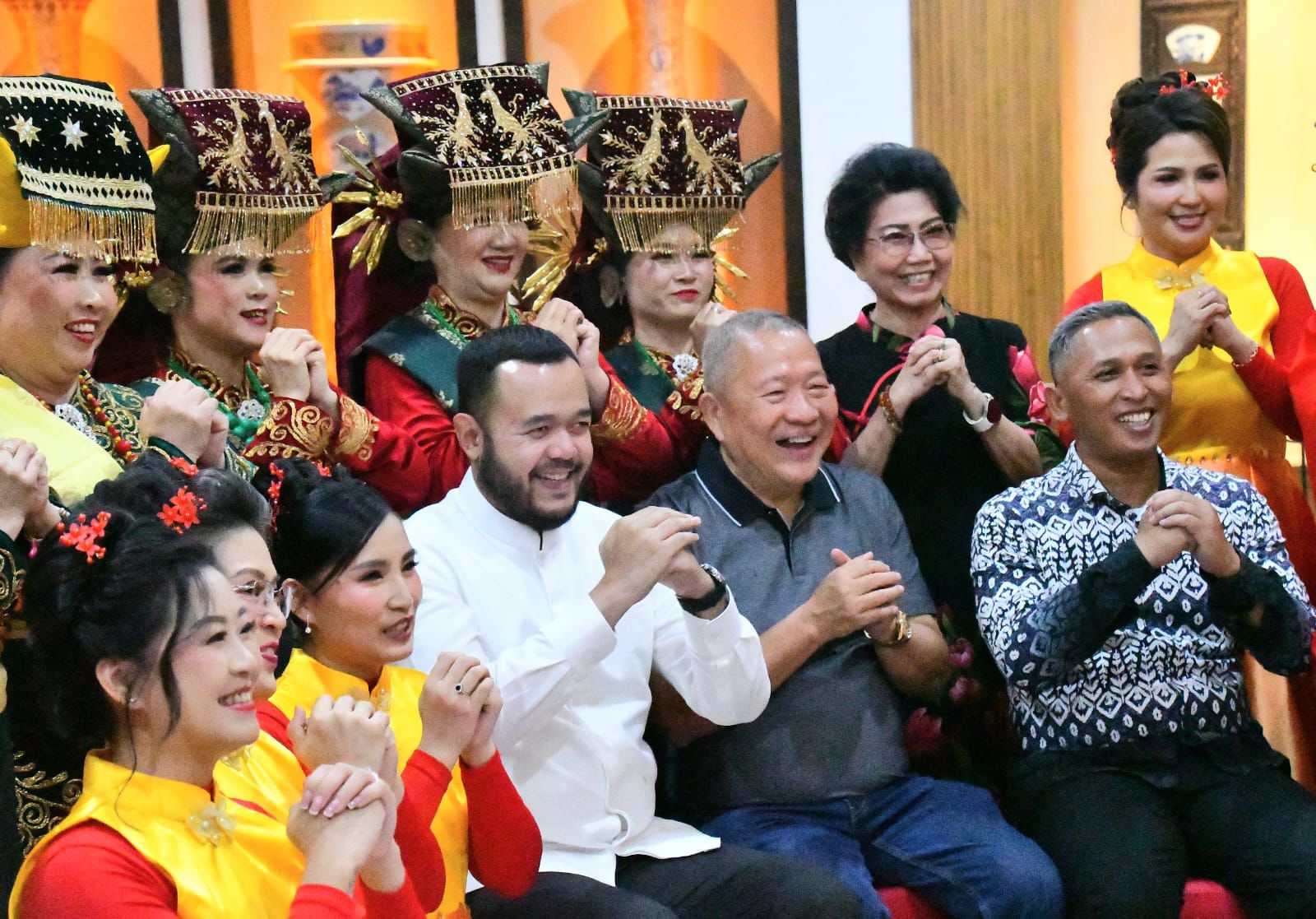 wako-fadly-amran-buka-bazar-hbt-whbt,-panitia-targetkan-300-kantong-darah