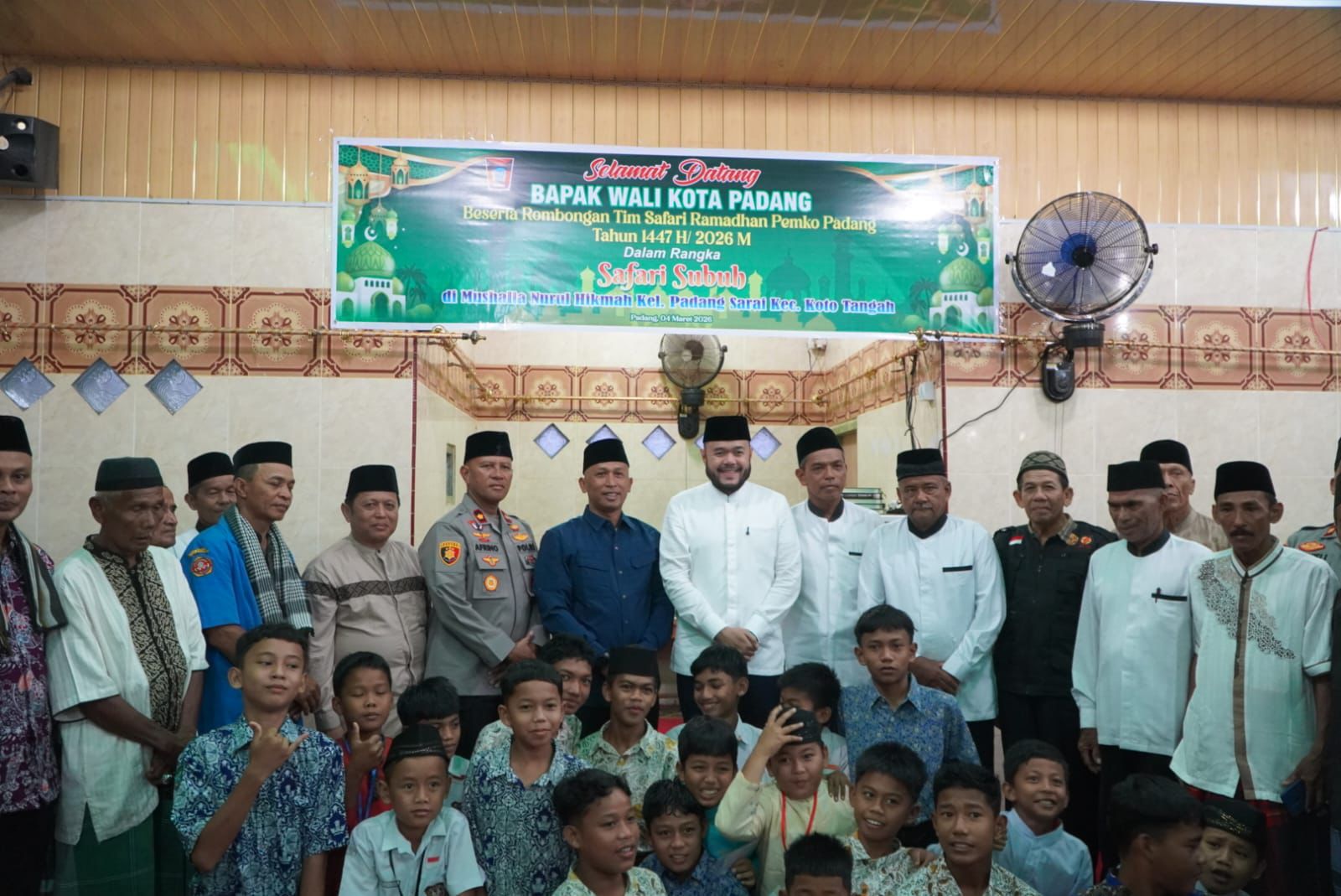 safari-ramadhan,-wako-fadly-amran-kunjungi-mushallah-nurul-hikmah-padang-sarai