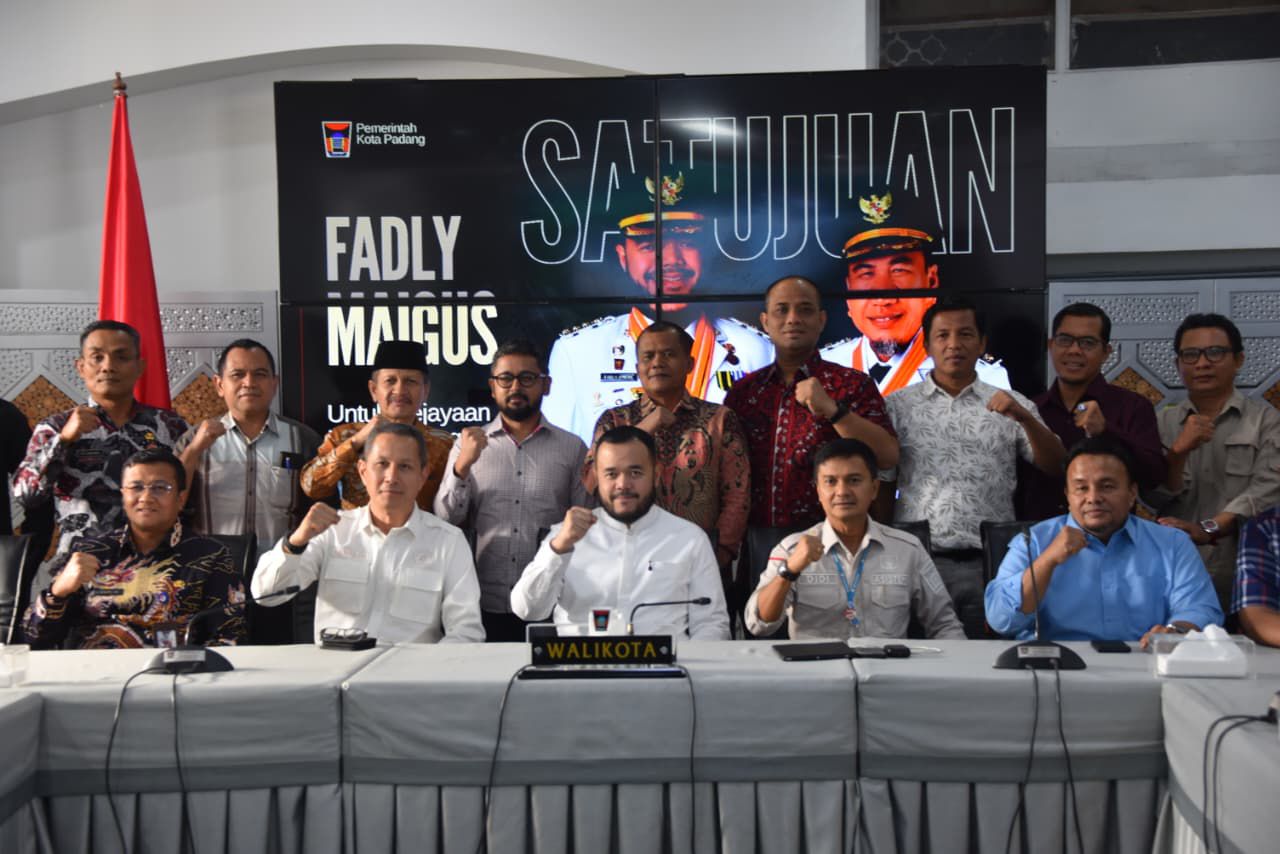 sejumlah-perguruan-tinggi-dukung-progul-padang-juara 