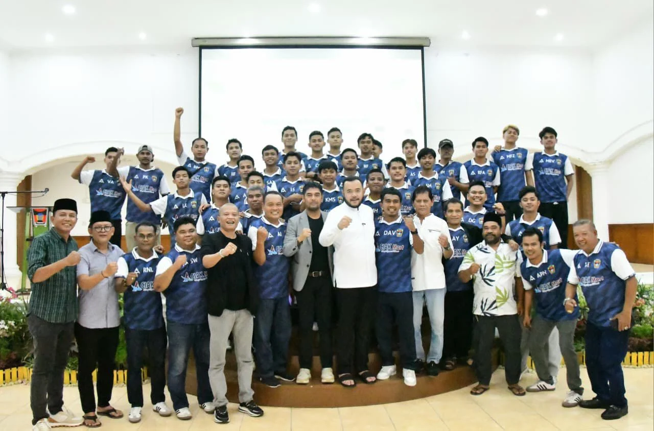 wali-kota-padang-suntik-semangat,-psp-padang-siap-berlaga