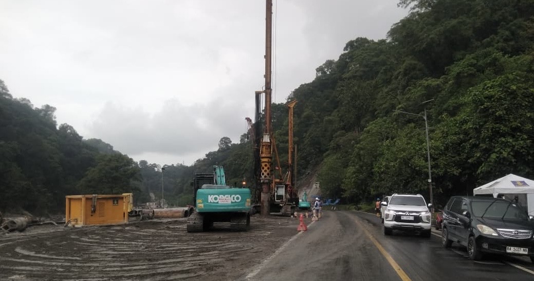 sumbar-berlakukan-oneway-lembah-anai,-antisipasi-kemacetan-mudik-2026