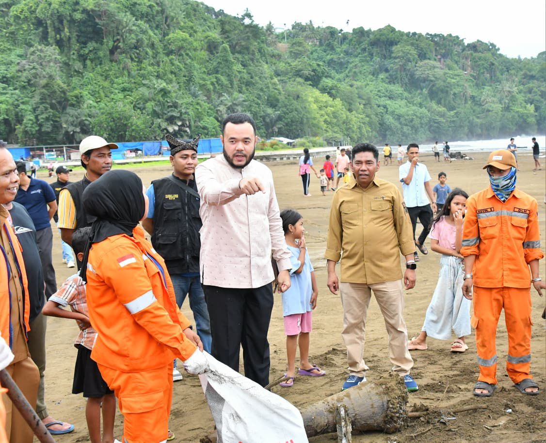 pemko-padang-genjot-pembenahan-pantai,-sambut-wisatawan-libur-lebaran