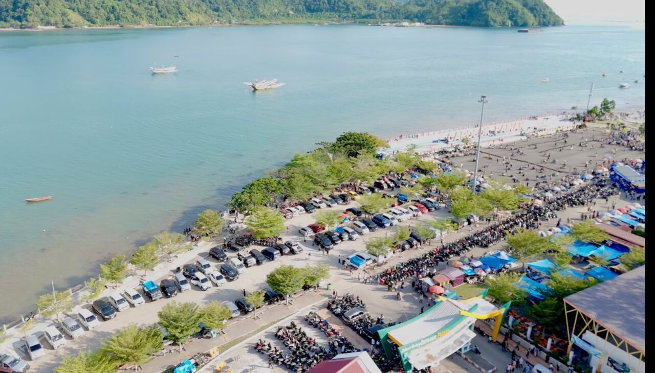 respon-dishub-pessel-terkait-heboh-parkir-rp20-ribu-di-carocok-painan