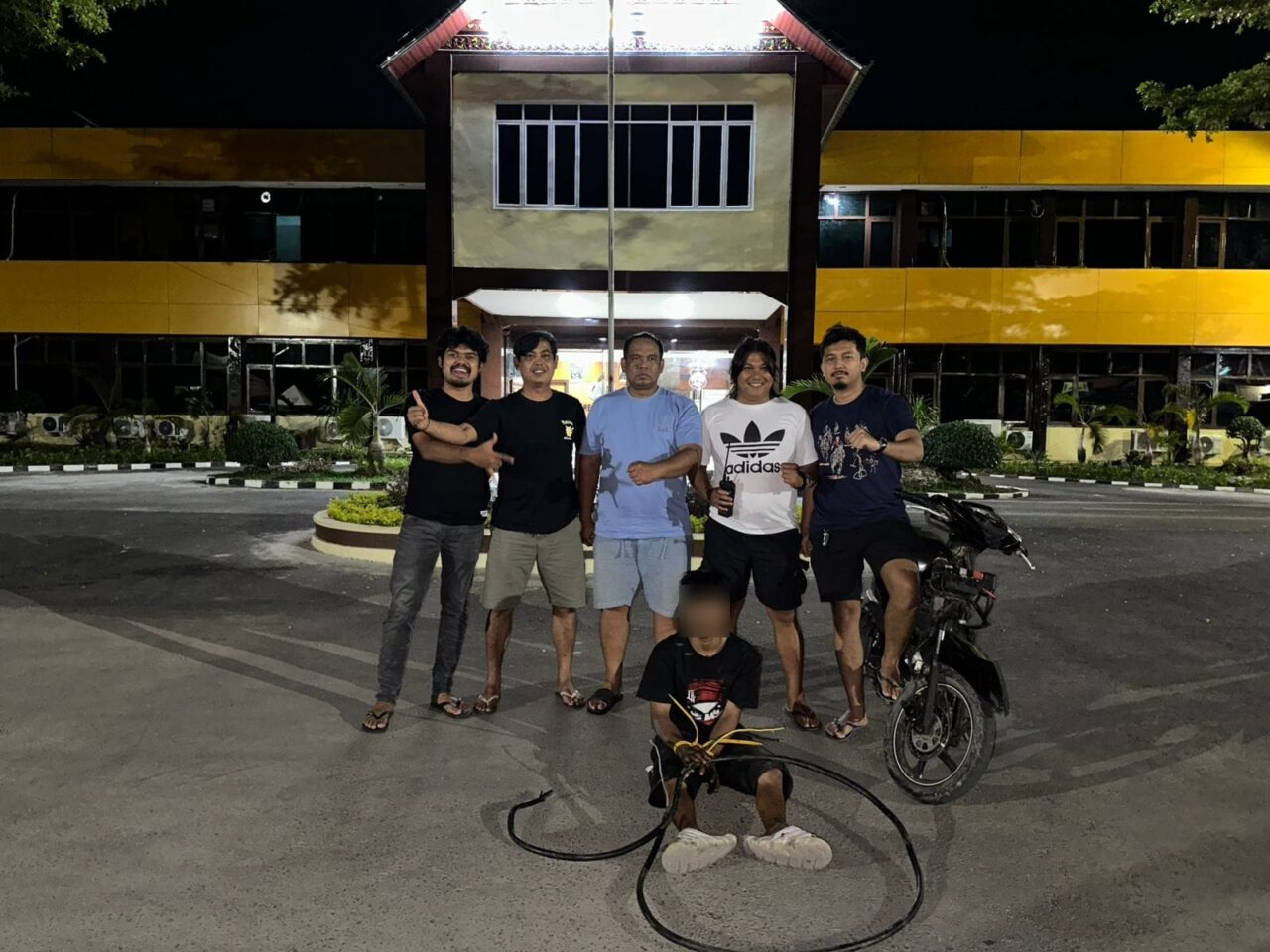 tower-telkomsel-di-kuranji-tiba-tiba-tak-berfungsi,-pria-pemotong-kabel-ditangkap-polisi